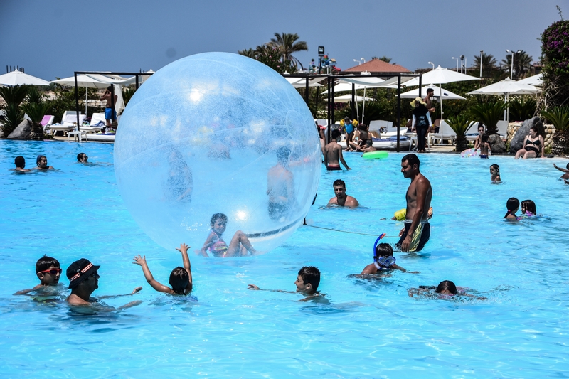 Pool Party at Janna Sur Mer